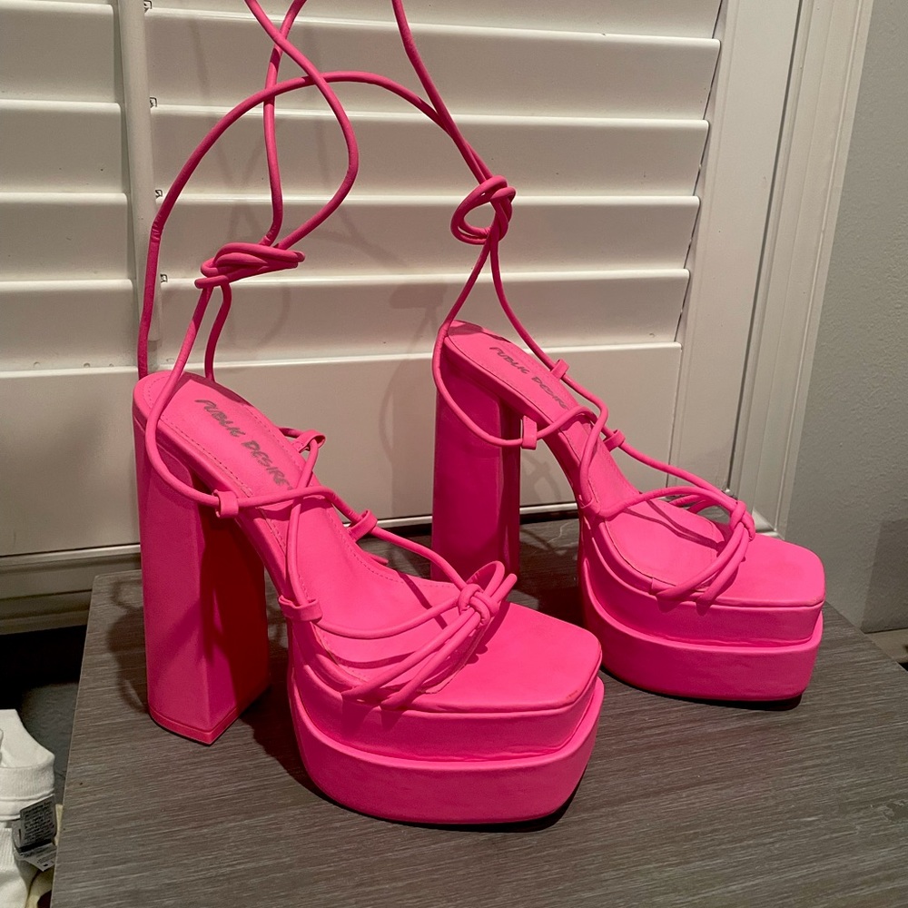 platform pink / ankle wrap heels